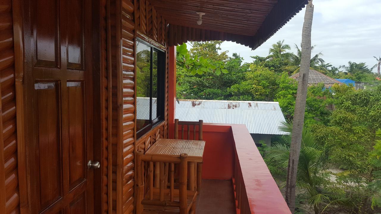 Guanna'S Place Room And Resto Bar Logon Dış mekan fotoğraf